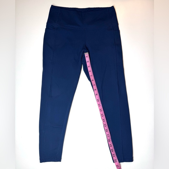 Set of 5 Activewear Leggings and Sports Bra Size- Large ( Danskin, DKNY,Aerie ) - Picture 6 of 16